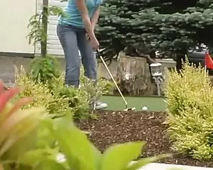 Offentlig nakenhet peewee golf porr sex video