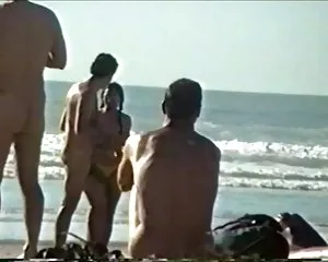 Mr big dick på stranden porrfilm gratis