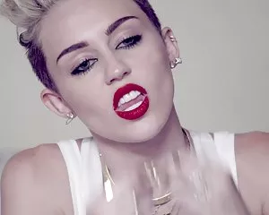 Miley cyrus - vi kan inte sluta fri sex vidio