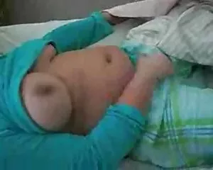 En snabb gnugga. fri sexfilm