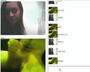 Webbkamera med en imponerad brunett